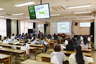 短大「柳城まるわかり講座」（学科説明）